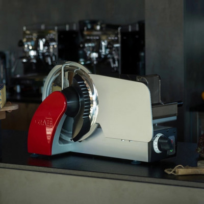 Nářezový stroj Graef CONCEPT 25L - nůž CERA 3 - s prodlouženým vozíkem (300mm) - Nářezové stroje, Tenderizéry - Nářezové stroje - Manuální