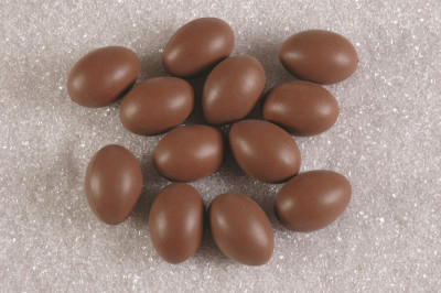 Atrapa Vejce velikonoční tmavě hnědá - čokoládová  (bal 12ks) - Gastro příslušenství - Atrapy potravin - Atrapy vajíčka