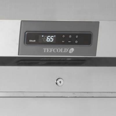 Chladicí skříň prosklené dveře GN2/1 TEFCOLD RK 710 G - Chladicí a Mrazicí zařízení - Chladicí zařízení - Chladicí skříně - prosklené dveře