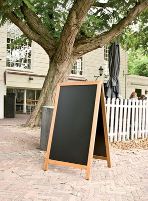 Securit® Nabídková stojanová tabule Duplo Sandwich 70x120cm teak - Barový, restaurační servis a hotelové doplňky - Nabídkové tabule Áčkové
